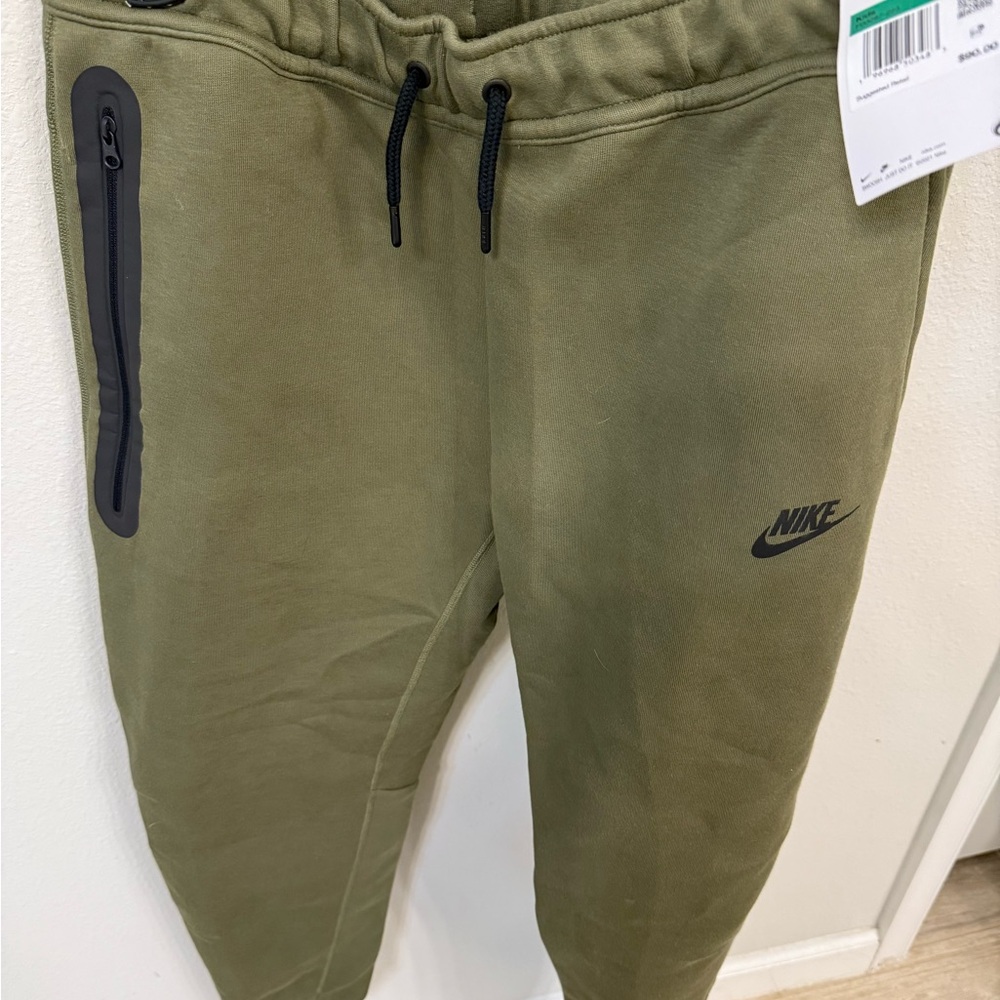 Nike Kids Green Joggers with Black Accents